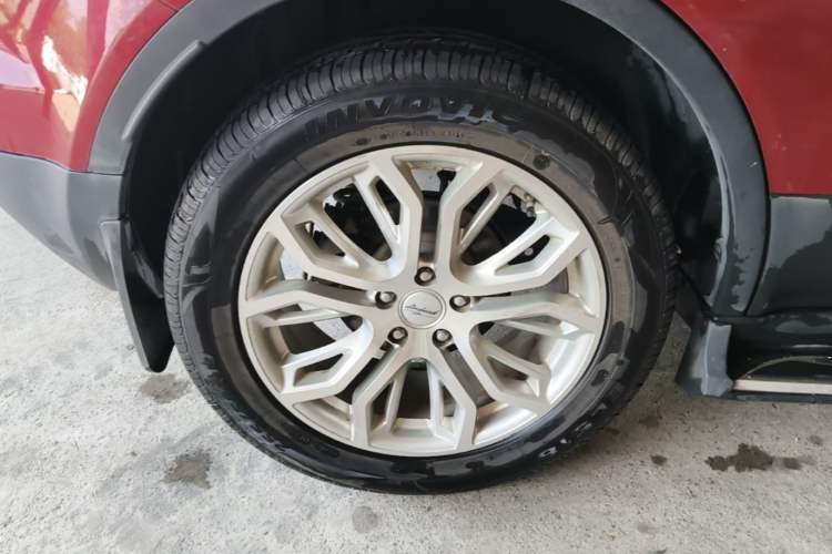 Used Land X7 2015 2.0T Panoramic Prestige Edition Right Rear Wheel Hub