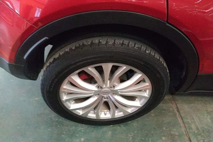 Used Land X7 2015 2.0T Panoramic Flagship Edition Right Rear Wheel Hub