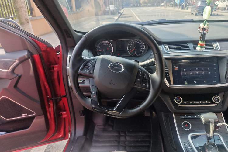 Used Land X7 2015 2.0T Panoramic Prestige Edition Steering Wheel