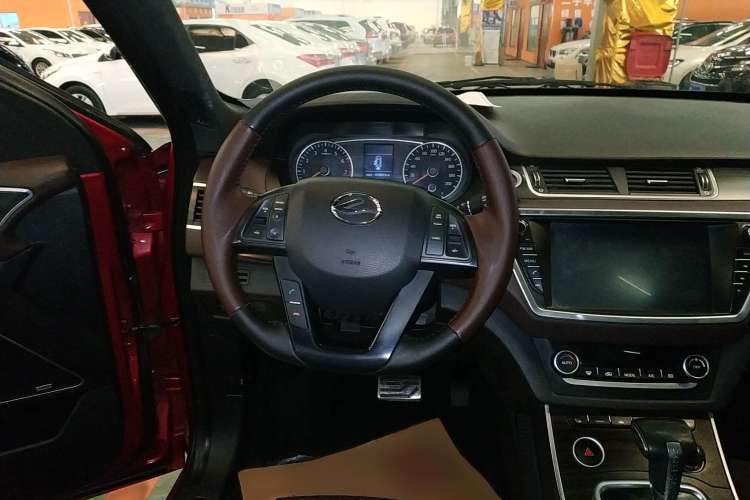 Used Land X7 2015 2.0T Panoramic Flagship Edition Steering Wheel