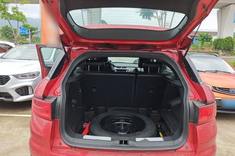 Used Land X7 2015 2.0T Panoramic Prestige Edition Trunk
