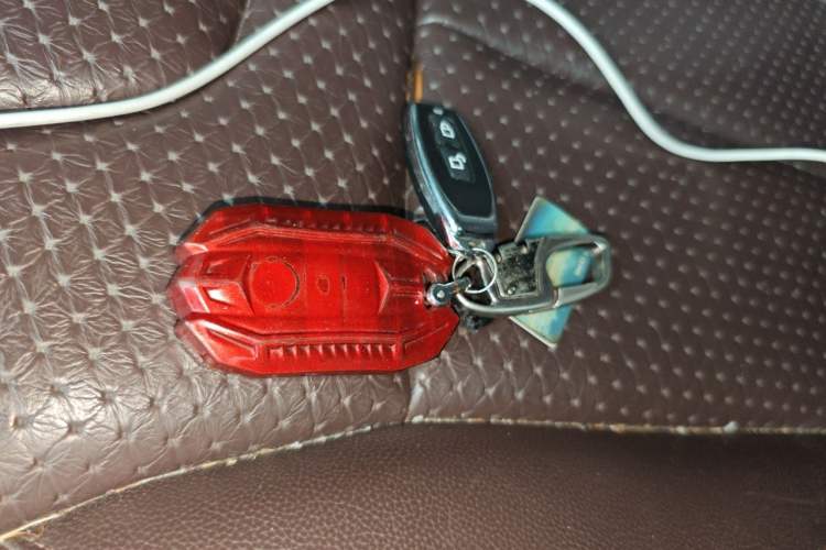 Used Land X7 2015 2.0T Panoramic Prestige Edition Vehicle Key