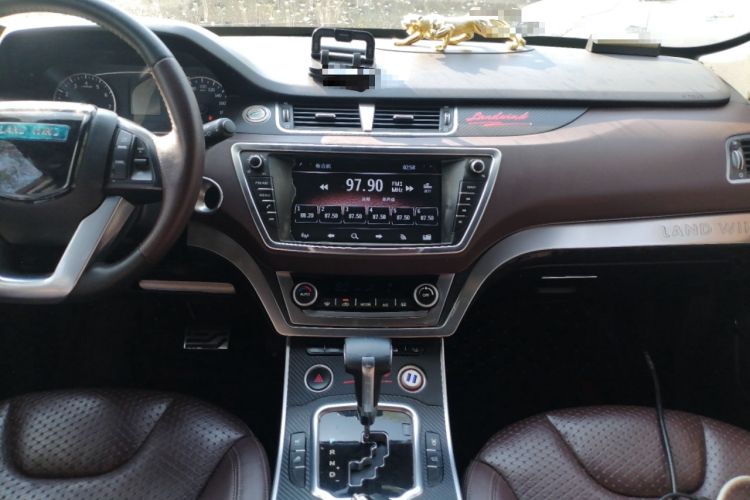 Used Land X7 2015 2.0T Panoramic Flagship Edition Audio And AC Panel