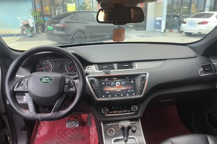 Used Land X7 2015 2.0T Panoramic Flagship Edition Center Console