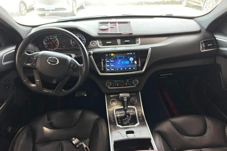 Used Land X7 2015 2.0T Panoramic Flagship Edition Center Console