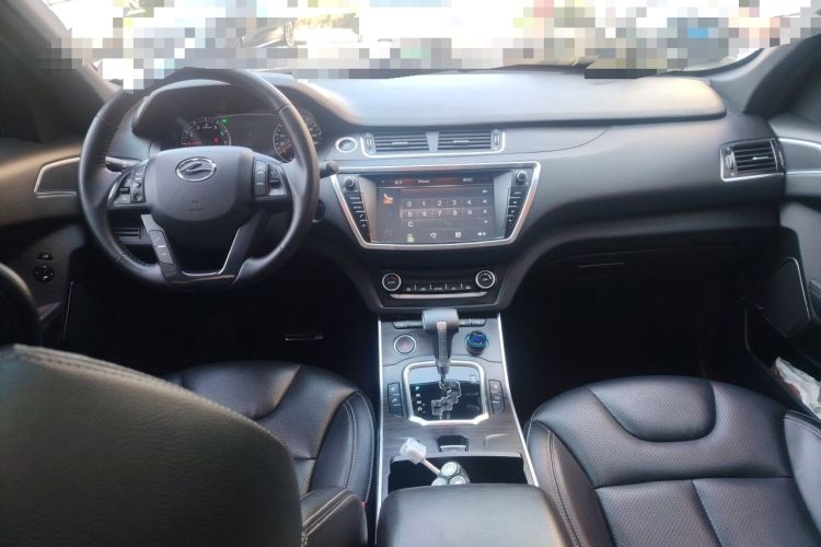 Used Land X7 2015 2.0T Panoramic Prestige Edition Center Console