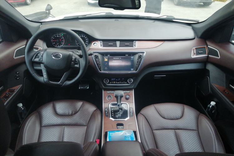 Used Land X7 2015 2.0T Panoramic Flagship Edition Center Console