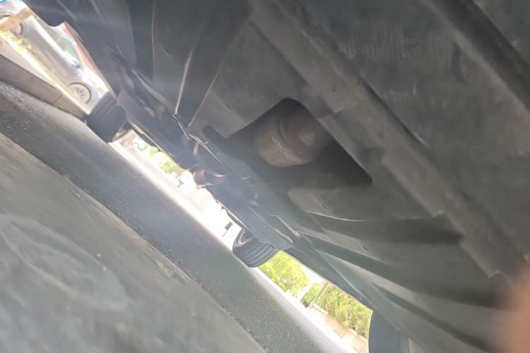 Used Land X7 2015 2.0T Panoramic Prestige Edition Chassis Front
