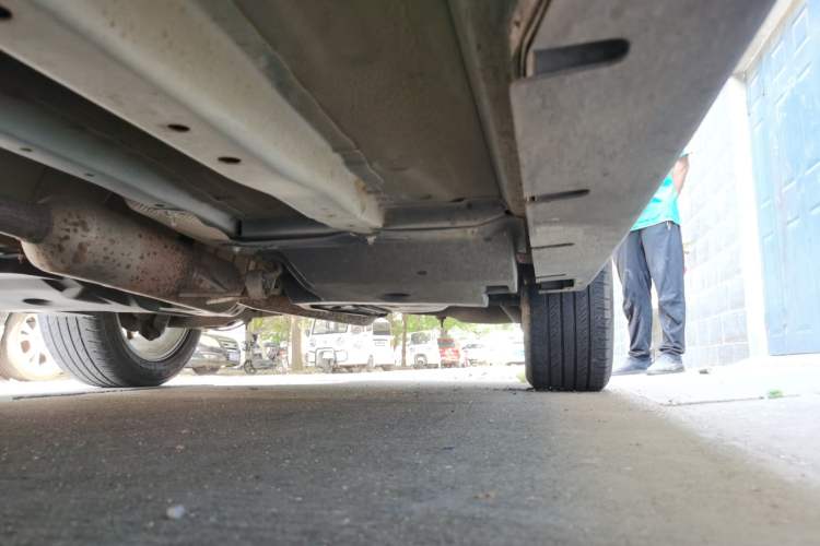 Used Land X7 2015 2.0T Panoramic Prestige Edition Chassis Front Left