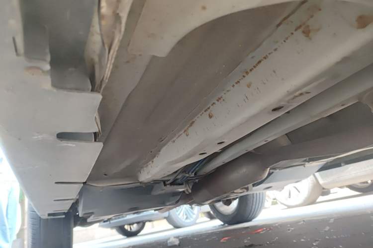 Used Land X7 2015 2.0T Panoramic Prestige Edition Chassis Front Right