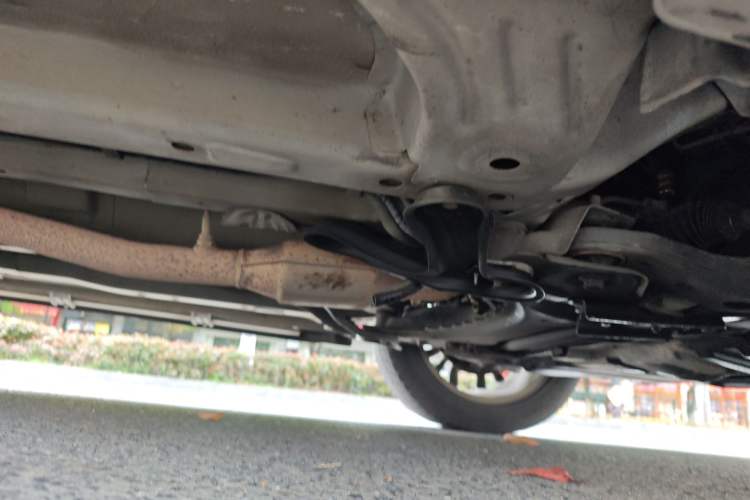 Used Land X7 2015 2.0T Panoramic Prestige Edition Chassis Front Right