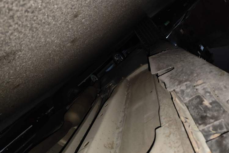 Used Land X7 2015 2.0T Panoramic Prestige Edition Chassis Front Right