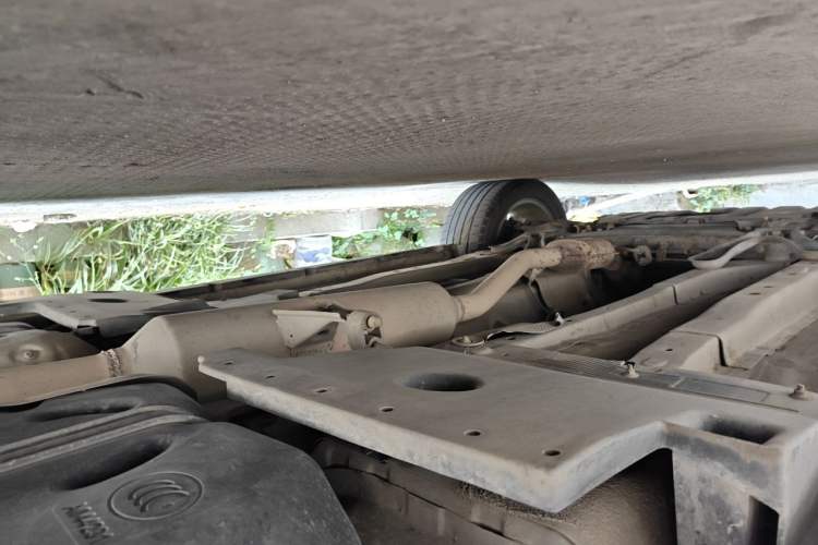 Used Land X7 2015 2.0T Panoramic Prestige Edition Chassis Rear Left
