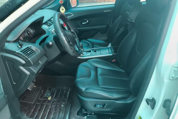 Used Land X7 2015 2.0T Panoramic Prestige Edition Driver Seat