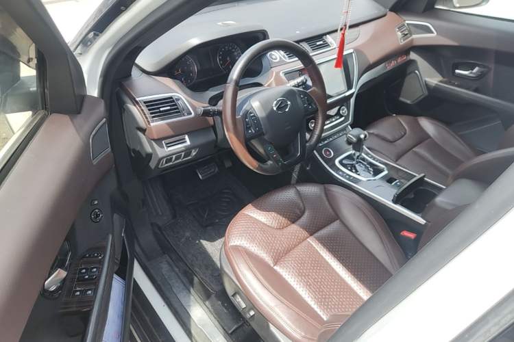 Used Land X7 2015 2.0T Panoramic Prestige Edition Driver Seat
