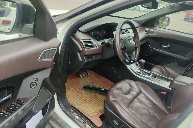 Used Land X7 2015 2.0T Panoramic Prestige Edition Driver Seat