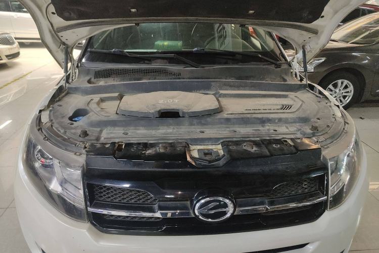 Used Land X7 2015 2.0T Panoramic Prestige Edition Engine Bay