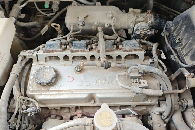 Used Land X7 2015 2.0T Panoramic Prestige Edition Engine Bay