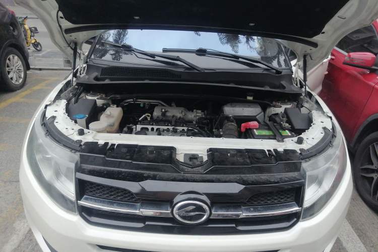 Used Land X7 2015 2.0T Panoramic Flagship Edition Engine Bay