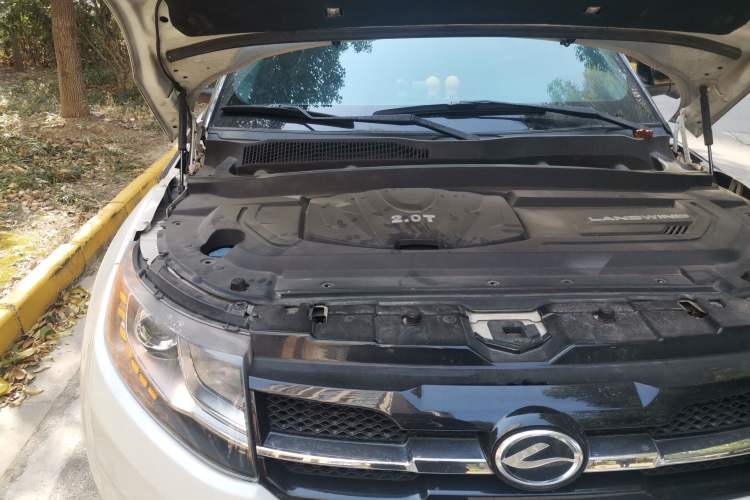 Used Land X7 2015 2.0T Panoramic Prestige Edition Engine Bay Right