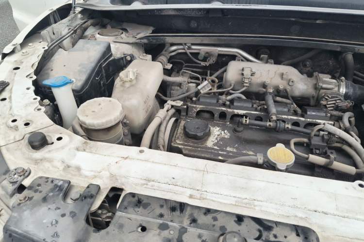 Used Land X7 2015 2.0T Panoramic Flagship Edition Engine Bay Right