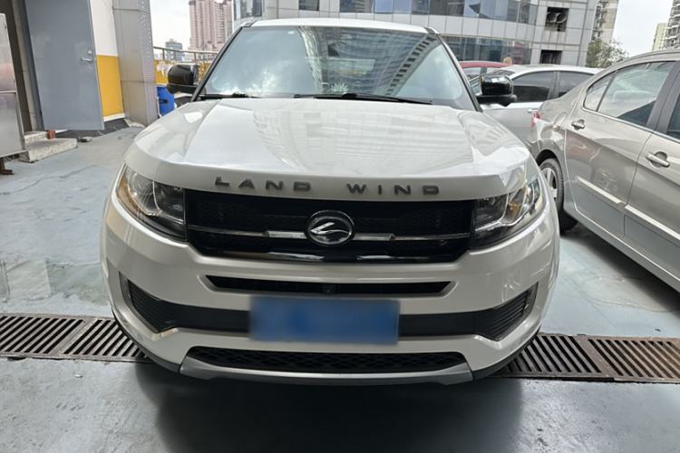 Used Land X7 2015 2.0T Panoramic Prestige Edition Exterior 1