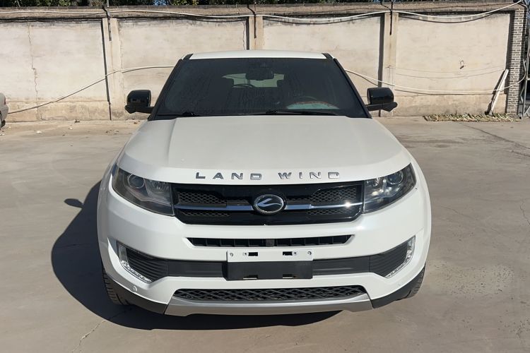 Used Land X7 2015 2.0T Panoramic Prestige Edition Exterior 1