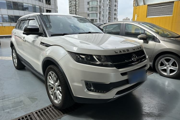 Used Land X7 2015 2.0T Panoramic Prestige Edition Exterior 2