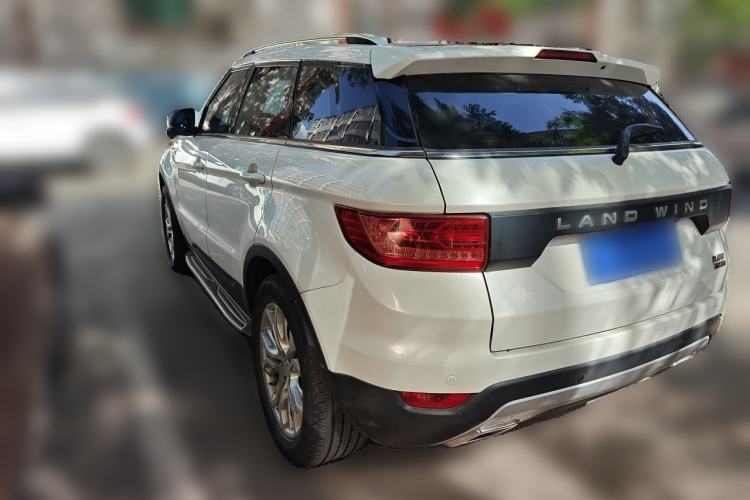 Used Land X7 2015 2.0T Panoramic Prestige Edition Exterior 3