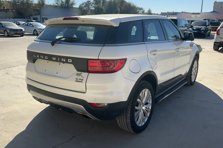 Used Land X7 2015 2.0T Panoramic Prestige Edition Exterior 3