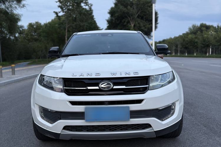 Used Land X7 2015 2.0T Panoramic Prestige Edition Exterior 4