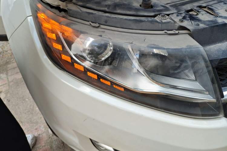 Used Land X7 2015 2.0T Panoramic Prestige Edition Exterior 6