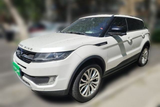 Used Land X7 2015 2.0T Panoramic Prestige Edition