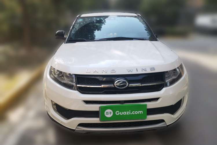 Used Land X7 2015 2.0T Panoramic Prestige Edition Front