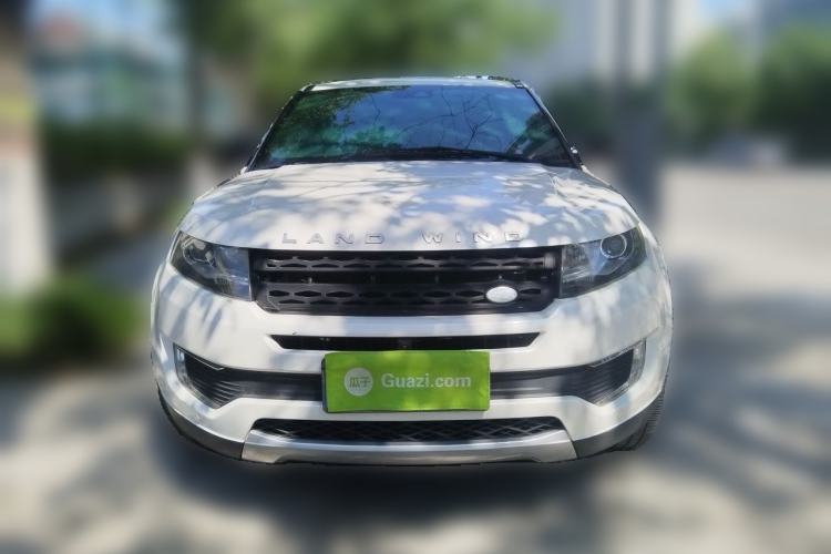 Used Land X7 2015 2.0T Panoramic Prestige Edition Front