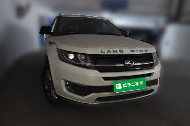 Used Land X7 2015 2.0T Panoramic Flagship Edition Front Right 45 Deg
