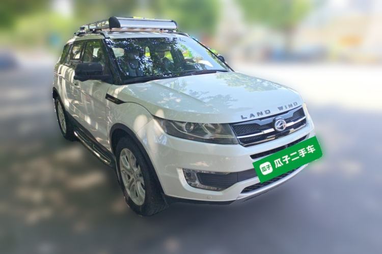 Used Land X7 2015 2.0T Panoramic Flagship Edition Front Right 45 Deg