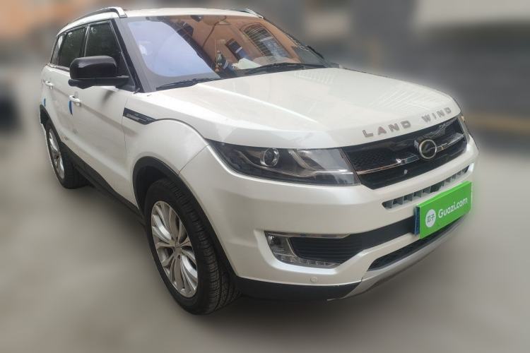 Used Land X7 2015 2.0T Panoramic Flagship Edition Front Right 45 Deg