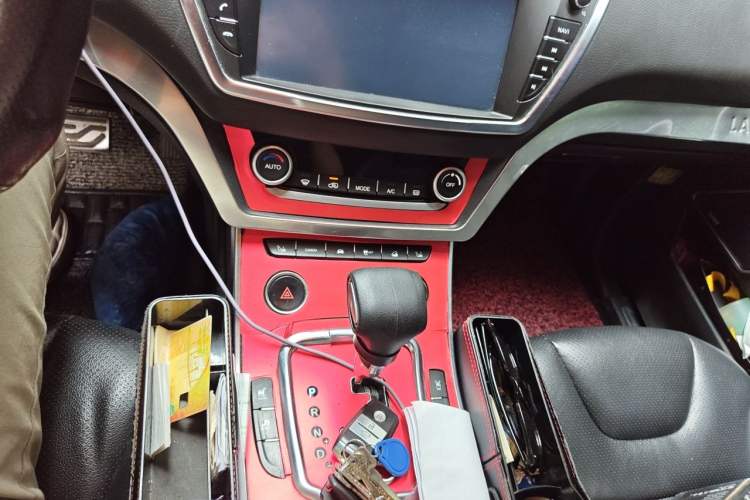 Used Land X7 2015 2.0T Panoramic Flagship Edition Gear Lever