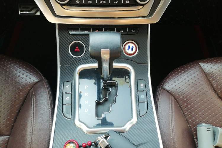 Used Land X7 2015 2.0T Panoramic Flagship Edition Gear Lever