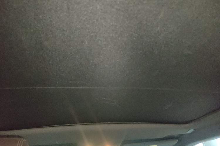 Used Land X7 2015 2.0T Panoramic Prestige Edition Headliner