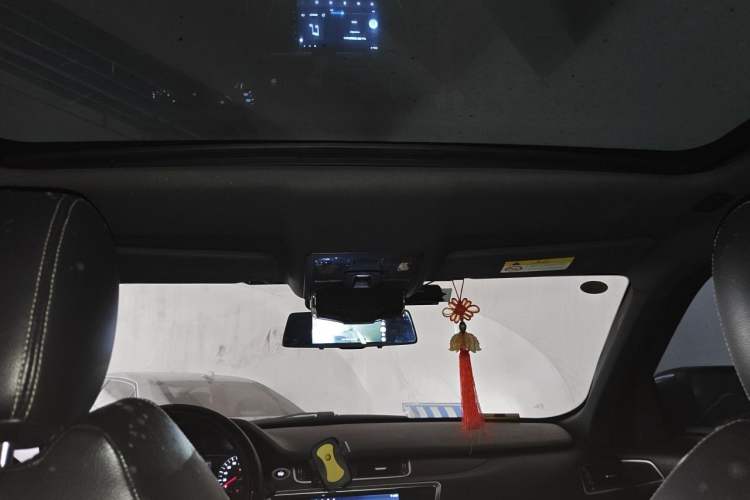 Used Land X7 2015 2.0T Panoramic Flagship Edition Headliner