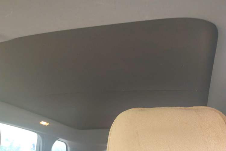 Used Land X7 2015 2.0T Panoramic Flagship Edition Headliner