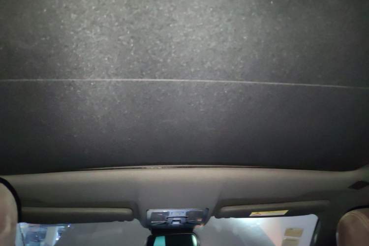 Used Land X7 2015 2.0T Panoramic Flagship Edition Headliner