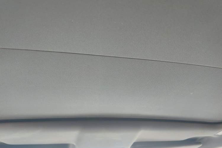 Used Land X7 2015 2.0T Panoramic Prestige Edition Headliner