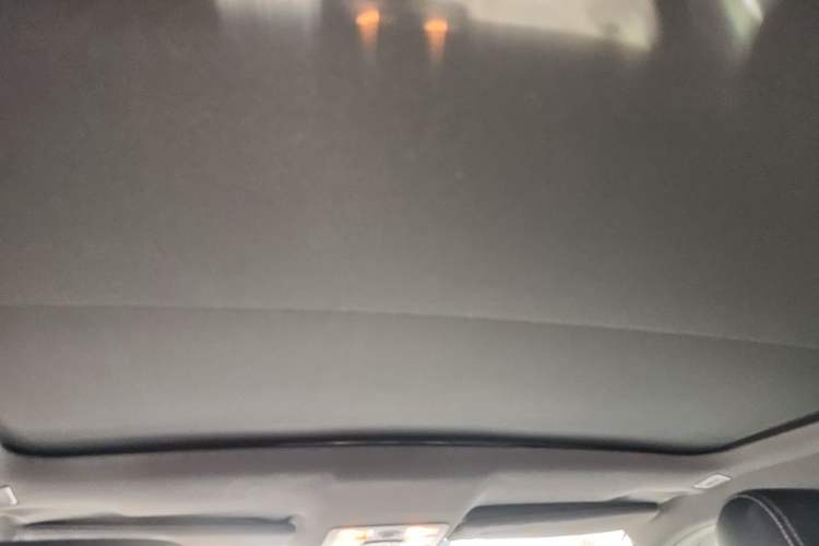 Used Land X7 2015 2.0T Panoramic Flagship Edition Headliner