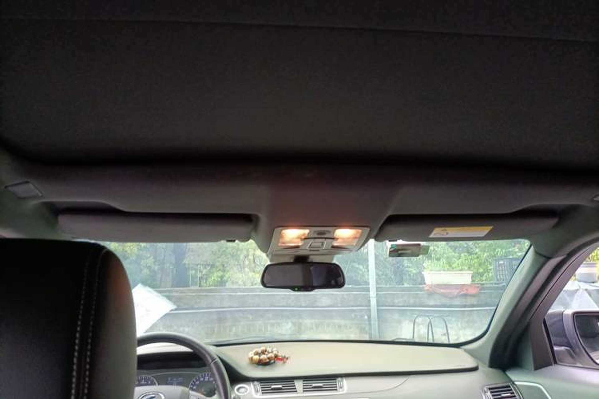 Used Land X7 2015 2.0T Panoramic Prestige Edition Headliner