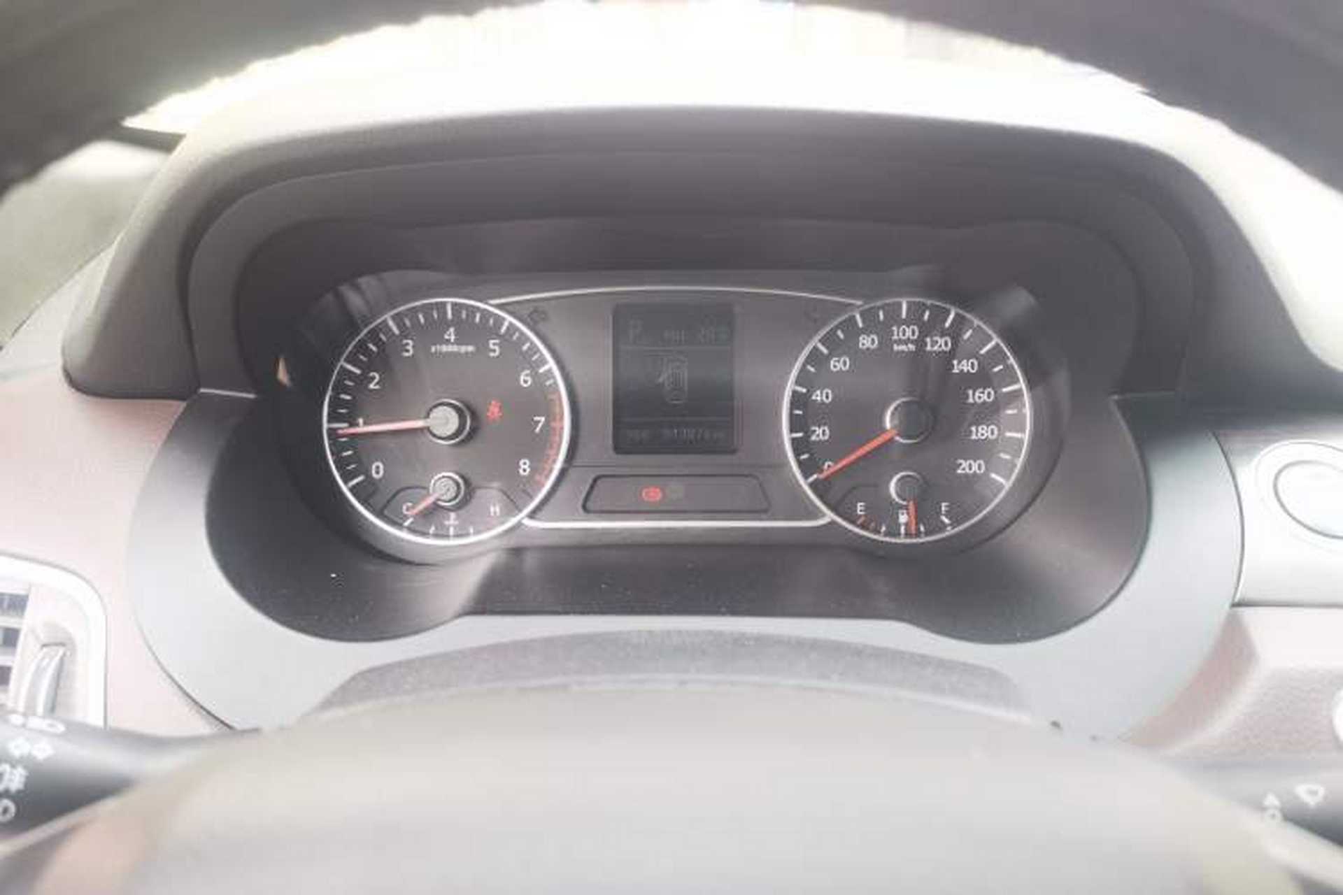 Used Land X7 2015 2.0T Panoramic Prestige Edition Instrument Cluster
