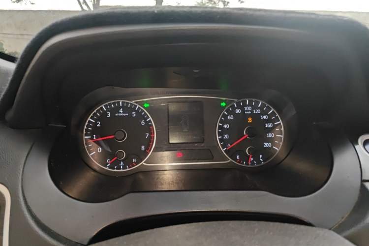 Used Land X7 2015 2.0T Panoramic Flagship Edition Instrument Cluster