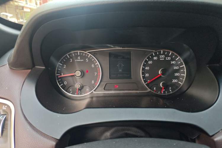 Used Land X7 2015 2.0T Panoramic Prestige Edition Instrument Cluster